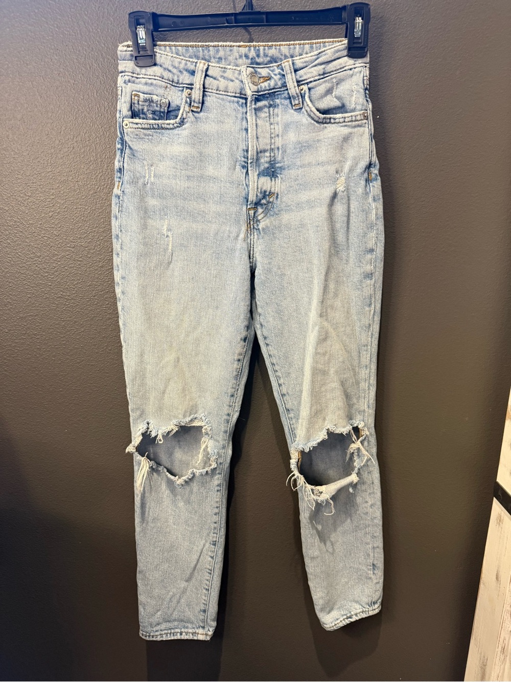 H&M Light Blue Mom Jeans